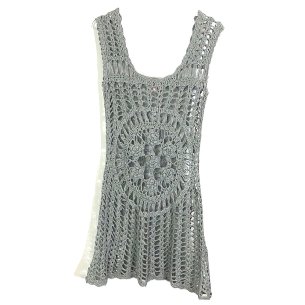 Romeo and Juliet Couture Crochet Swim Coverup Size M